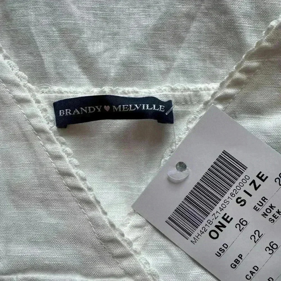 NWT Women's Brandy Melville White Sleeveless Top Tie Back Bows Tank Top Size OS - Picture 3 of 3